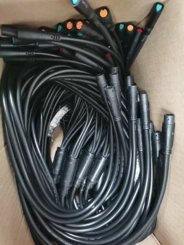 Faisceau Plug & Play Kelly KLS7212S / KLS7218 – Connecteurs étanches